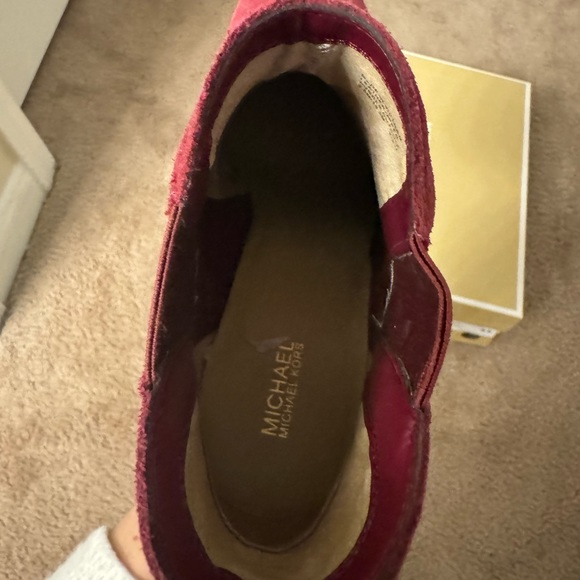 MK red velvet boots - Picture 5 of 5